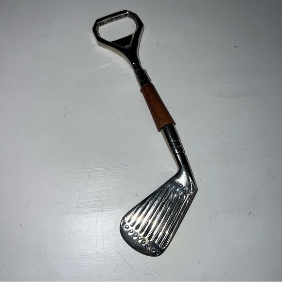 3/$25 🍄 Two’s Co. Golf Club Bottle Opener - Picture 3 of 4